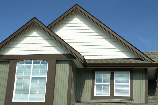 Cost of Vertical Vinyl Siding Repair in Doylestown
